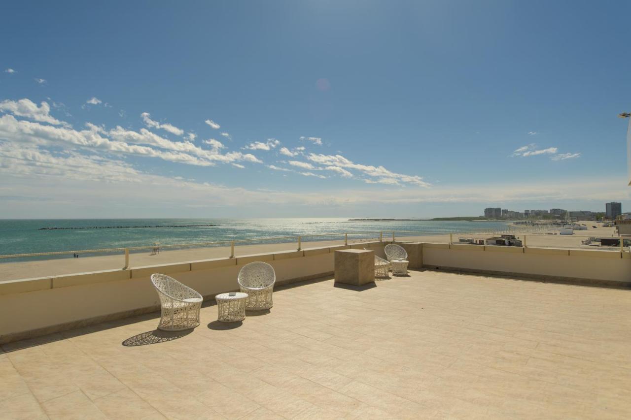Hotel Golden Palace Mamaia Eksteriør bilde